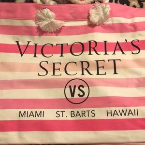 Victoria’s Secret beach bag